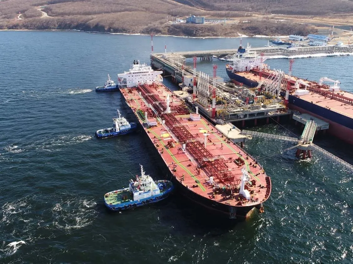 Giá xăng dầu hôm nay 9/3: Biến động trái chiều vì lo ngại lãi suất cao hơn