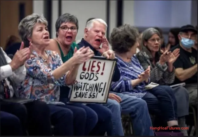 [Góc nhìn chuyên sâu] - Việc cắt giảm ngân sách liên bang lan tỏa tới tận trung tâm vùng ủng hộ Trump